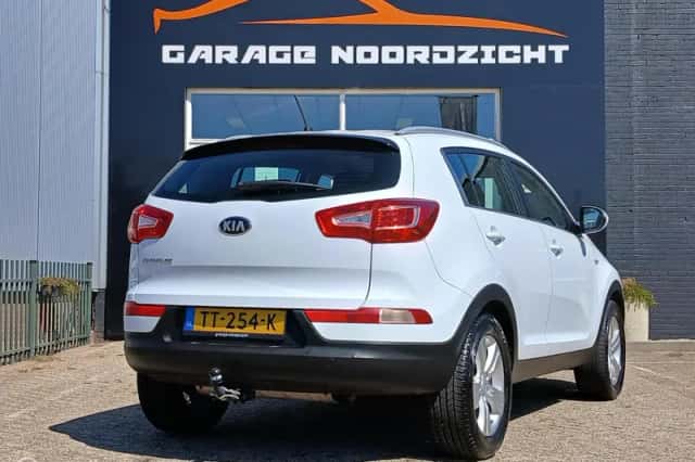 Kia Sportage (2014) thumbnail 6