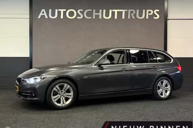 BMW 3-Serie (2017) thumbnail 2