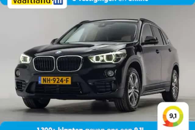 BMW X1 (2017) thumbnail 2