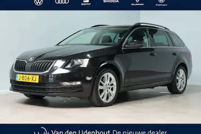Škoda Octavia (2020) thumbnail 2