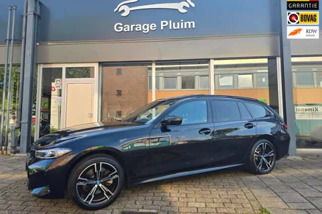 BMW 3-Serie (2023) thumbnail 1