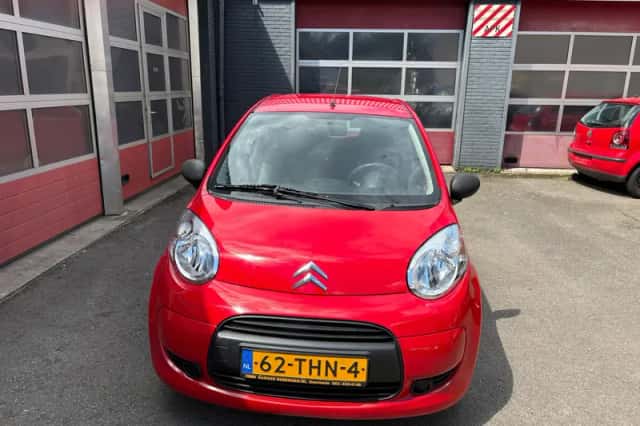 Citroën C1 (2012) thumbnail 2