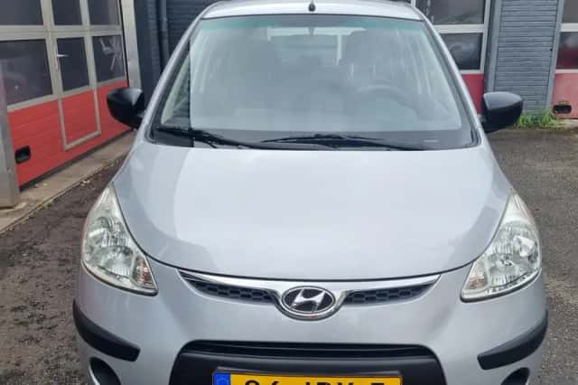 Hyundai i10 (2009) thumbnail 2