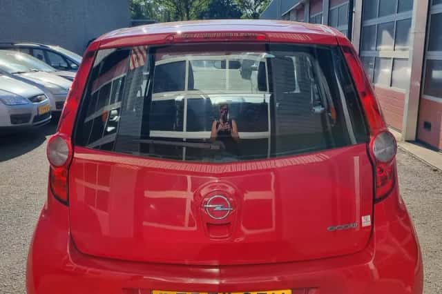 Opel Agila (2011) thumbnail 5