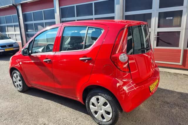 Opel Agila (2011) thumbnail 6