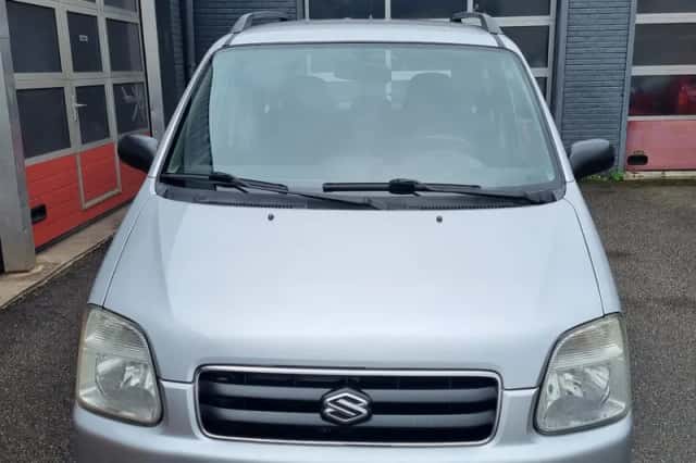 Suzuki Wagon R+ (2007) thumbnail 2