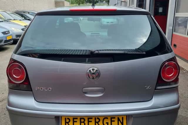 Volkswagen Polo (2008) thumbnail 5