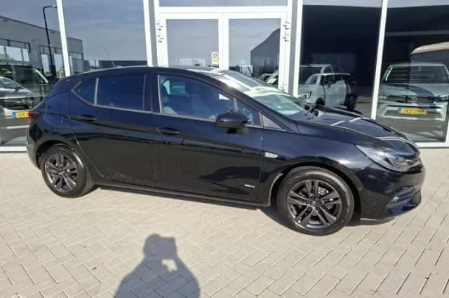 Opel Astra (2021) thumbnail 4