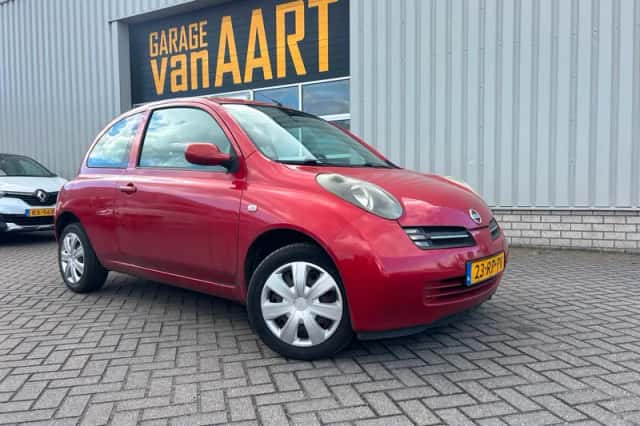 Nissan Micra (2005) thumbnail 1