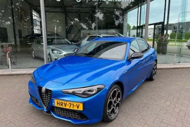Alfa Romeo Giulia (2024) thumbnail 1