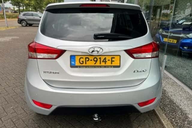Hyundai ix20 (2011) thumbnail 6