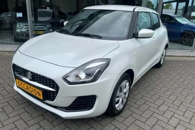 Suzuki Swift (2024) thumbnail 1