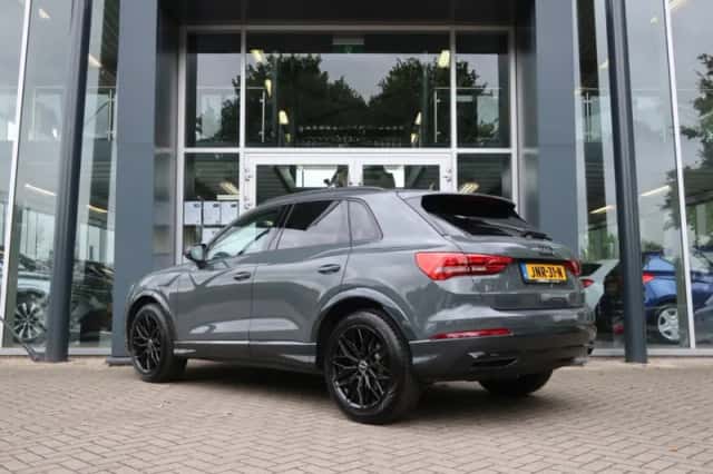 Audi Q3 (2020) thumbnail 6