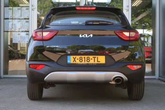 Kia Stonic (2022) thumbnail 6