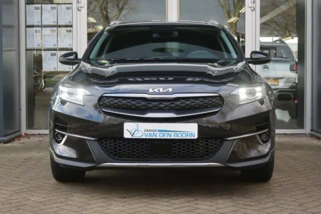Kia XCeed (2022) thumbnail 3