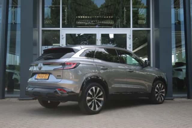 Renault Austral (2023) thumbnail 5