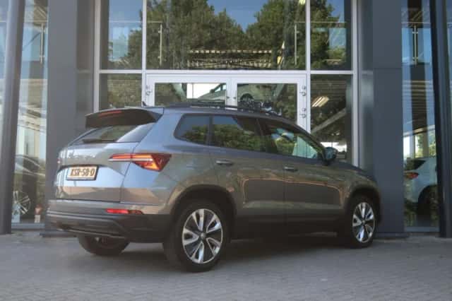Škoda Karoq (2022) thumbnail 4