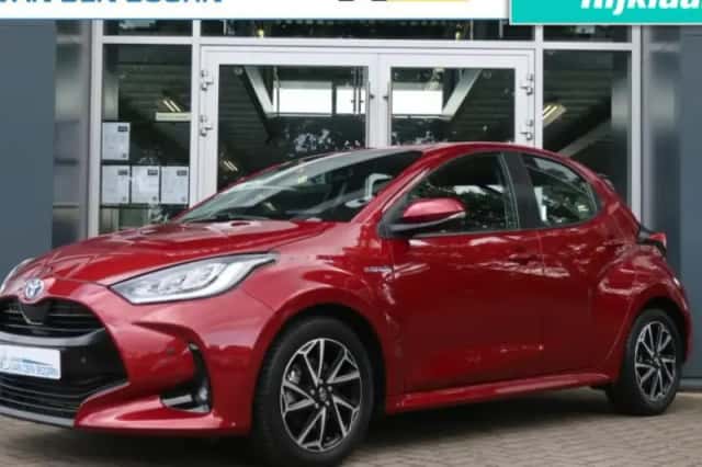 Toyota Yaris (2020) thumbnail 1