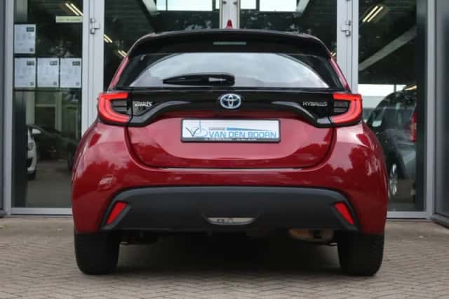 Toyota Yaris (2020) thumbnail 6