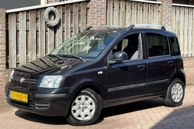 Fiat Panda (2011) thumbnail 1