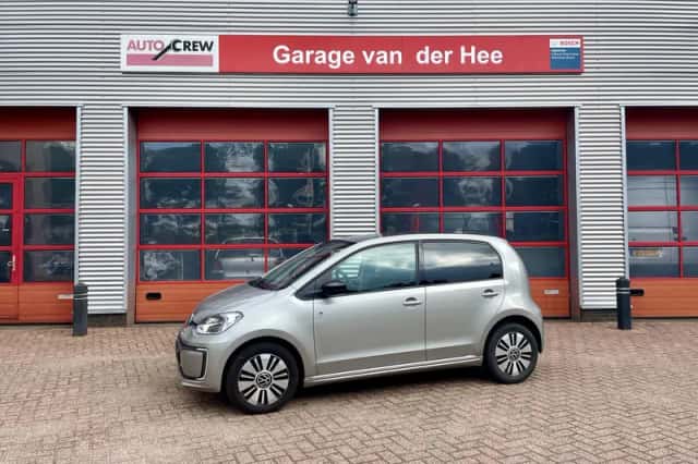 Volkswagen E-Up! (2020) thumbnail 1