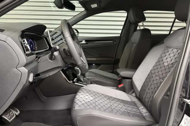 Volkswagen T-Roc (2025) thumbnail 5