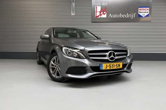 Mercedes-Benz C-Klasse (2018) thumbnail 3