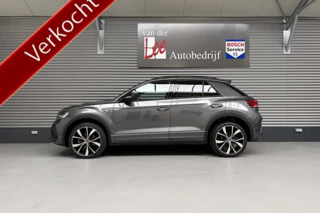 Volkswagen T-Roc (2025) thumbnail 2