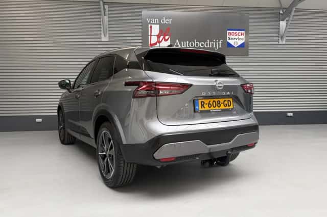 Nissan Qashqai (2022) thumbnail 4