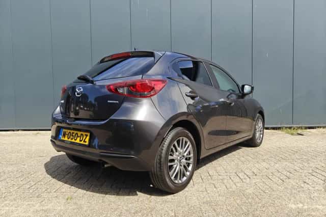 Mazda 2 (2021) thumbnail 6