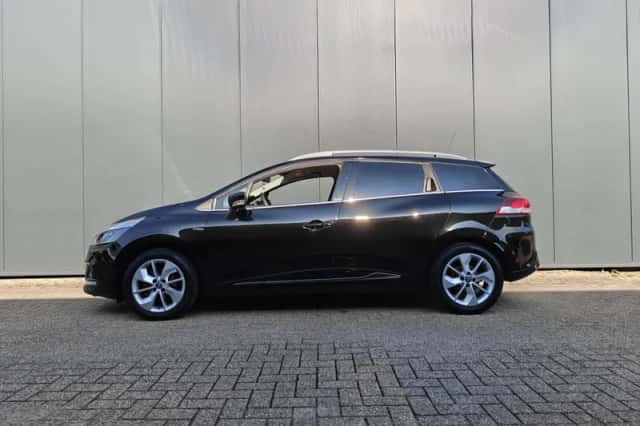 Renault Clio (2018) thumbnail 3