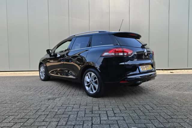 Renault Clio (2018) thumbnail 4