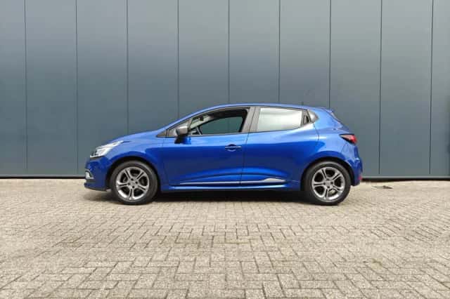 Renault Clio (2018) thumbnail 3