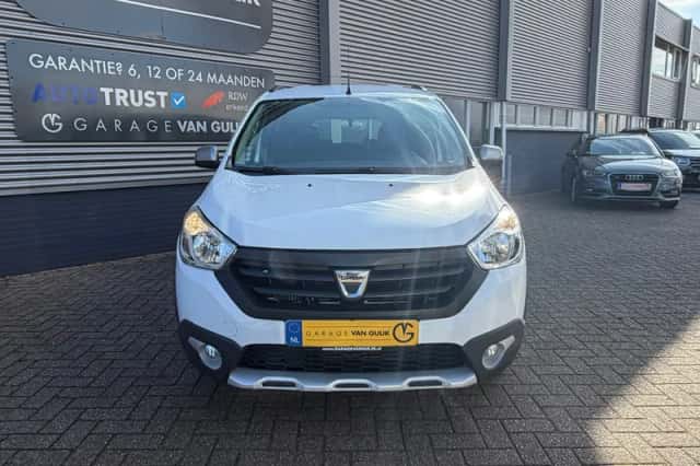 Dacia Lodgy (2015) thumbnail 2