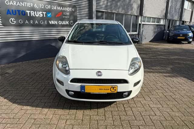 Fiat Punto Evo (2012) thumbnail 2