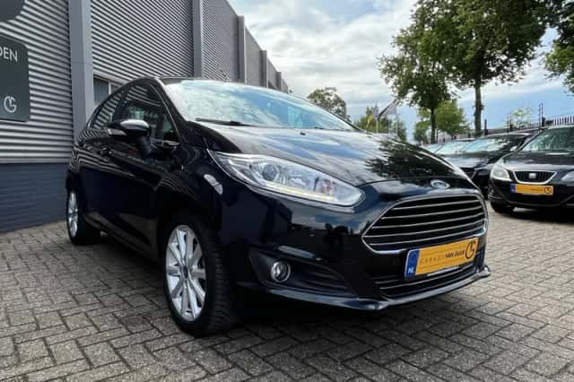 Ford Fiesta (2017) thumbnail 4