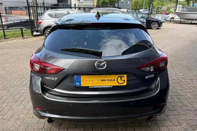 Mazda 3 (2019) thumbnail 6