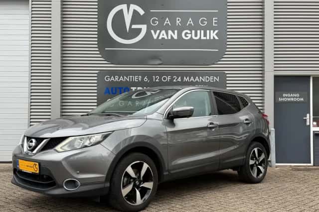 Nissan Qashqai (2015) thumbnail 1