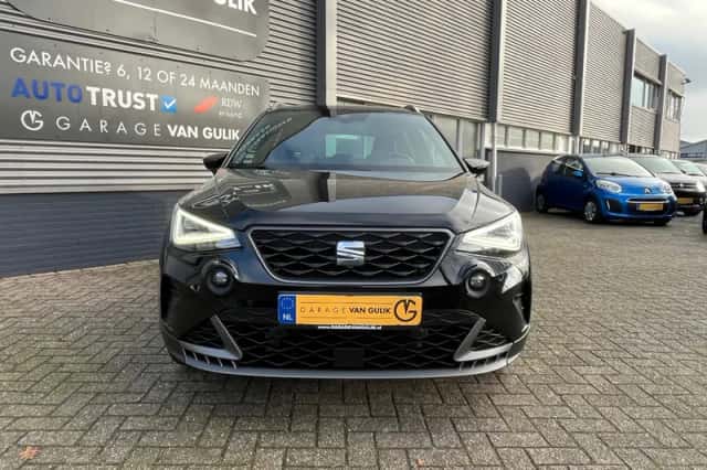 SEAT Arona (2021) thumbnail 2