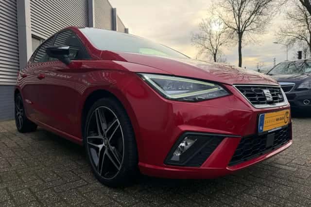 SEAT Ibiza (2021) thumbnail 3
