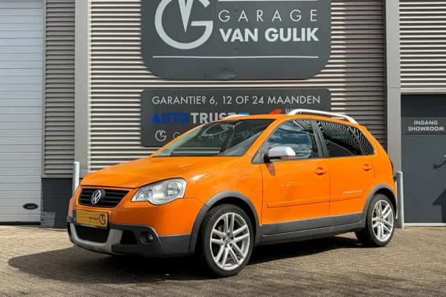 Volkswagen Polo (2008) thumbnail 1