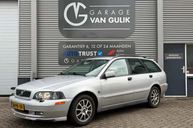 Volvo V40 (2005) thumbnail 1