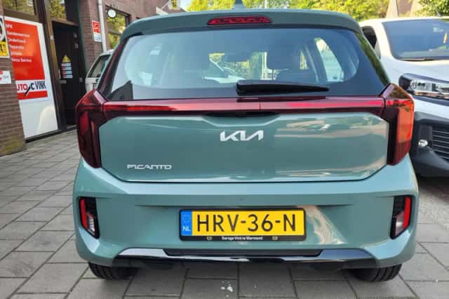 Kia Picanto (2025) thumbnail 5