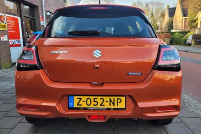 Suzuki Swift (2024) thumbnail 5