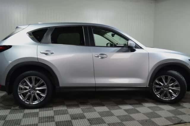 Mazda CX-5 (2020) thumbnail 2