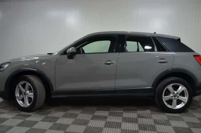 Audi Q2 (2020) thumbnail 3