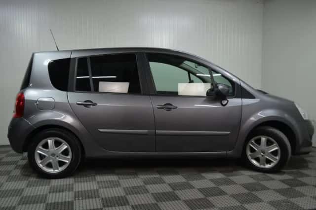 Renault Grand Modus (2008) thumbnail 2