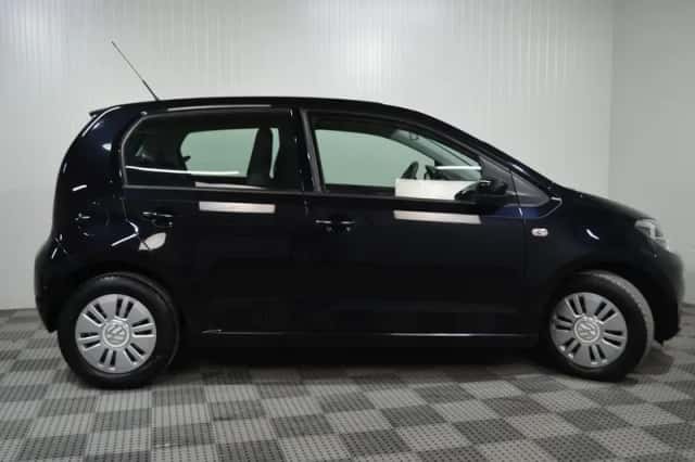 Volkswagen Up! (2013) thumbnail 2