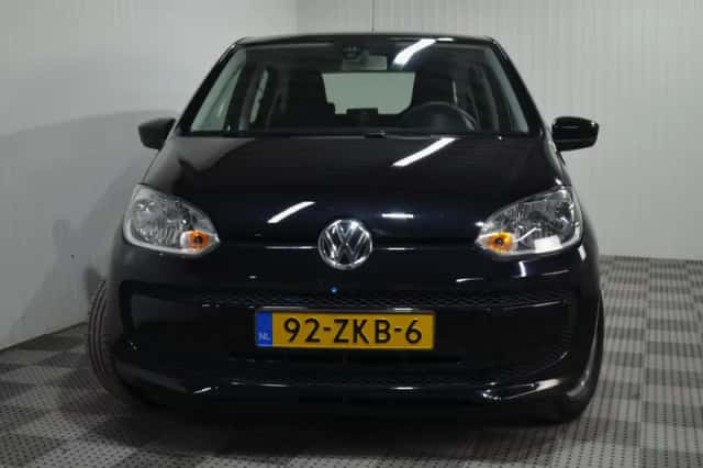 Volkswagen Up! (2013) thumbnail 6