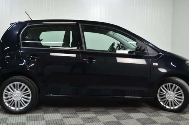 Volkswagen Up! (2014) thumbnail 2